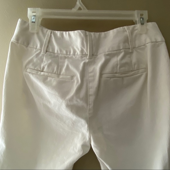 LOFT White Twill Bermuda Shorts Size 2 - Picture 7 of 8